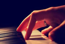 [国际足球]“奇迹德比”没有奇迹 萨尔布吕肯止步四强.